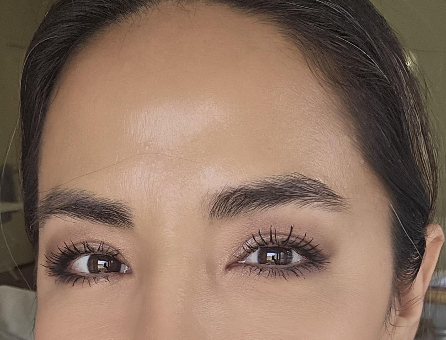Definitivamente volvería a comprar este producto, mis pestañas cambiaron viéndose mas tupidas y crecieron un poco que al usar mascara parecen postizas