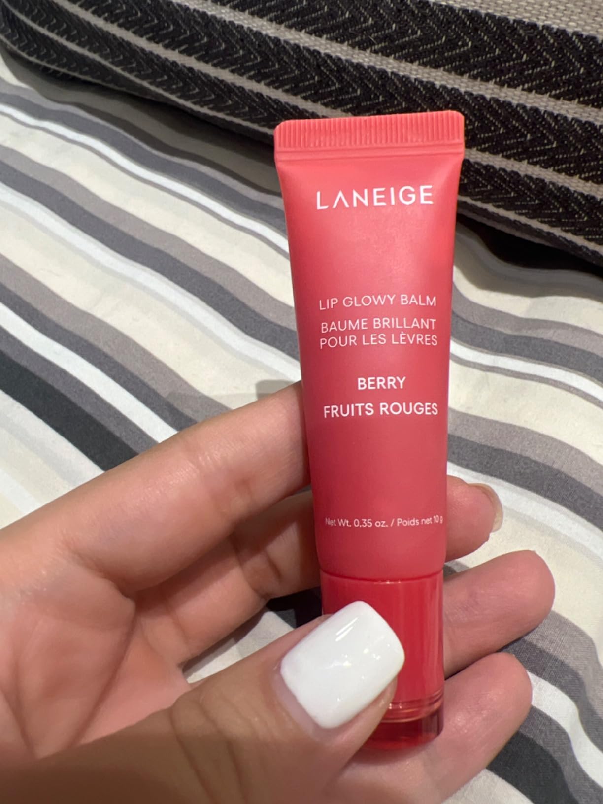 No era lo que queria, pedi el hairt mist y me llego el perfume pequeño siento que no vale la pena lo pagado con el disminuto tamaño.