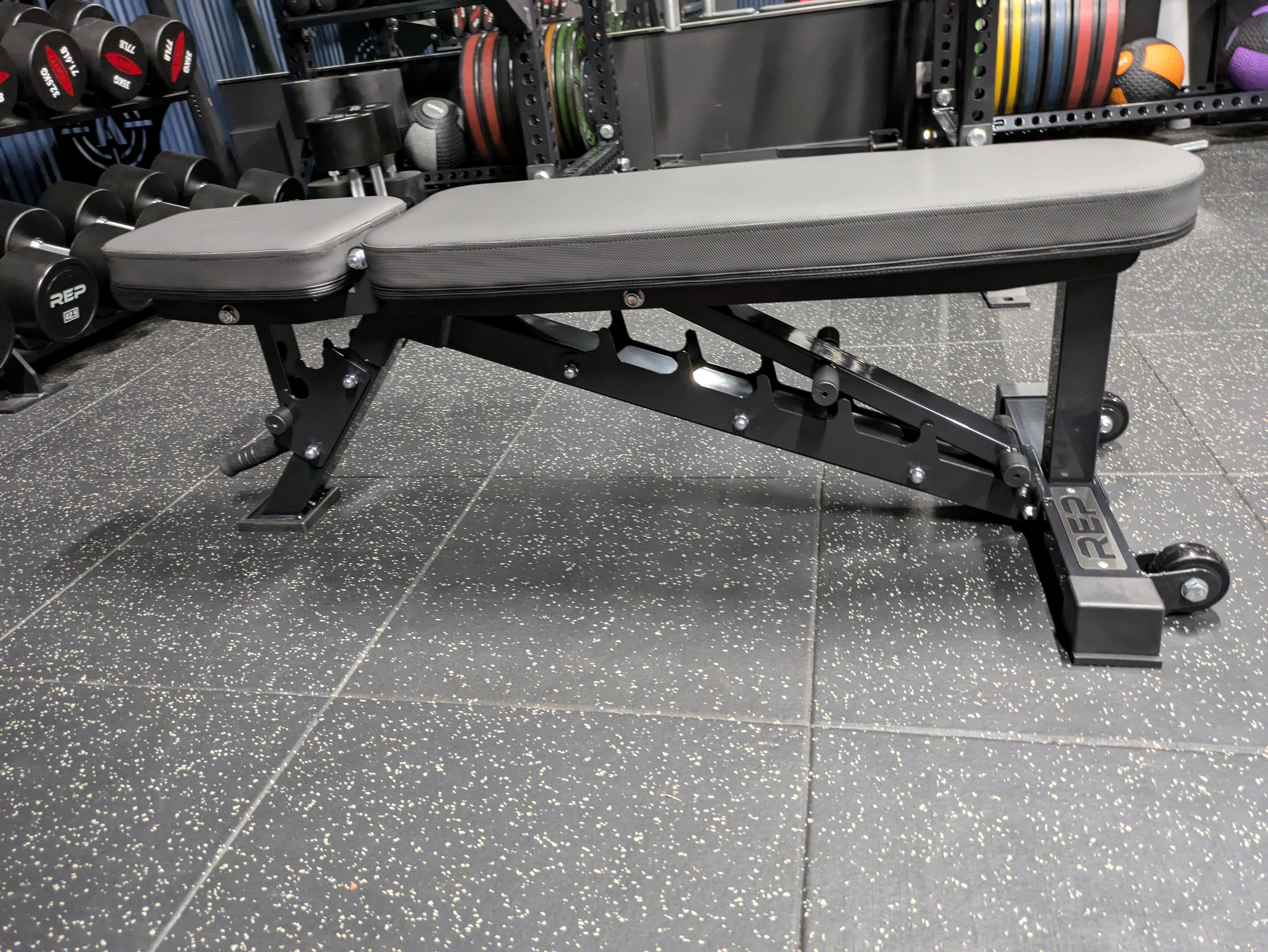 AB-3100 FIアジャスタブルベンチ | REP Fitness｜ウチノジム
